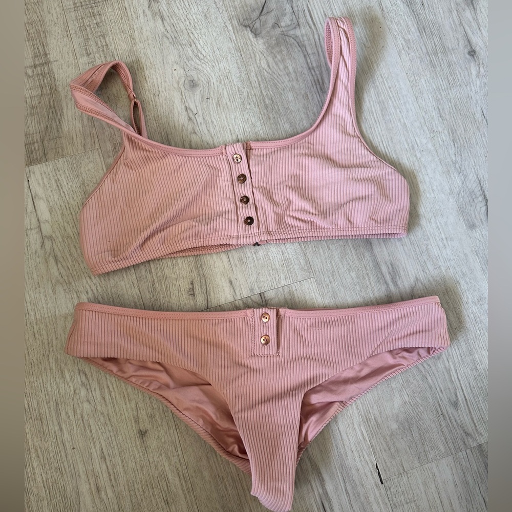Frankie’s bikini